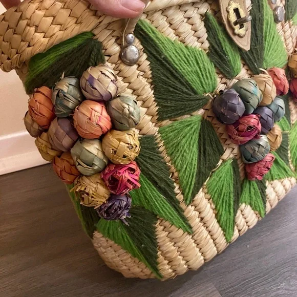 Vintage 1950s 1960s Woven Vacation Fruit Basket - Picture 9 of 11